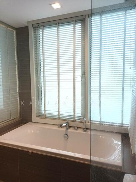 Siri At Sukhumvit : สิริ แอท สุขุมวิท, กรุงเทพ, 902 สุขุมวิท, พระโขนง, คลองเตย, กรุงเทพ, 75 ตร.ม., คอนโด ให้เช่า, โดย Yoshida Co., Ltd., 11617492 - DDproperty.com
