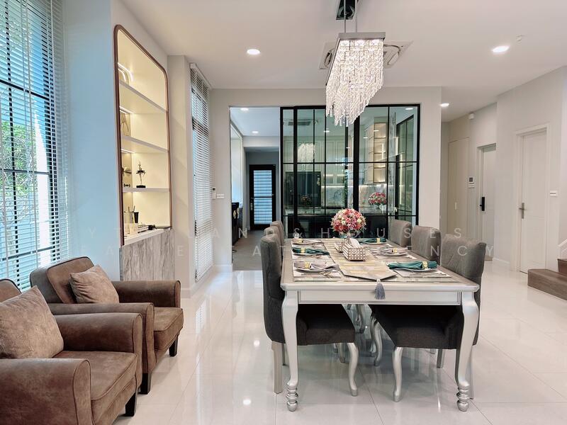 Nantawan Rama 9 - New Krungthepkreetha, Bangkok, Krungthep Kreetha Road, Saphan Sung, Bangkok, 5 Bedrooms, 449 sqm, Single Detached House For Sale, by YTD Land&houses Real Estate Agency, 11617560 - DDproperty.com