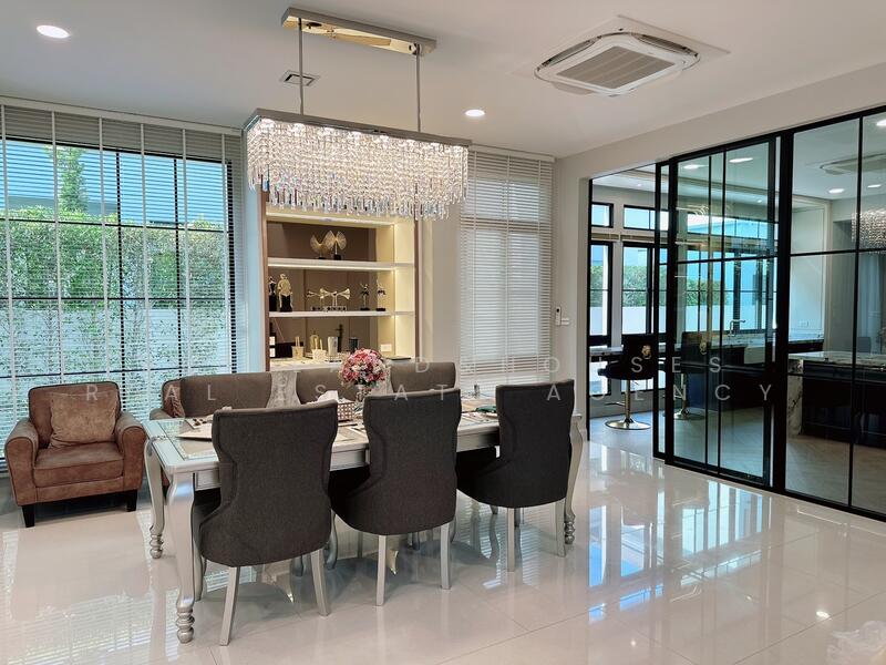 Nantawan Rama 9 - New Krungthepkreetha, Bangkok, Krungthep Kreetha Road, Saphan Sung, Bangkok, 5 Bedrooms, 449 sqm, Single Detached House For Sale, by YTD Land&houses Real Estate Agency, 11617560 - DDproperty.com
