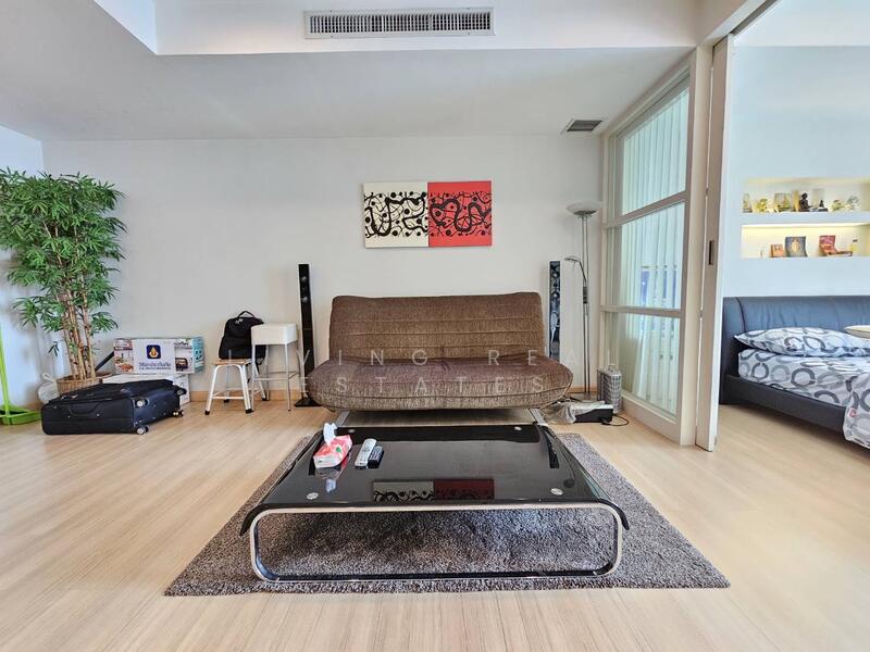 Baan Sathorn Chao Phraya, Bangkok, 931 Charoen Nakhon 15 A Alley, Khlong Ton Sai, Khlong San, Bangkok, 1 Bedroom, 61 sqm, Condo For Sale, by Living Real Estates, 11617660 - DDproperty.com