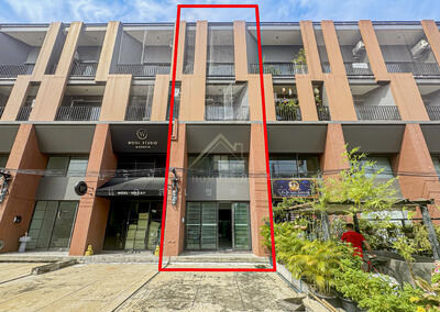 ขาย - อาคารพาณิชย์ 3.5 ชั้น สิริ อเวนิว เพชรเกษม 81 ( Siri avenue phetkasem 81 ), กรุงเทพ