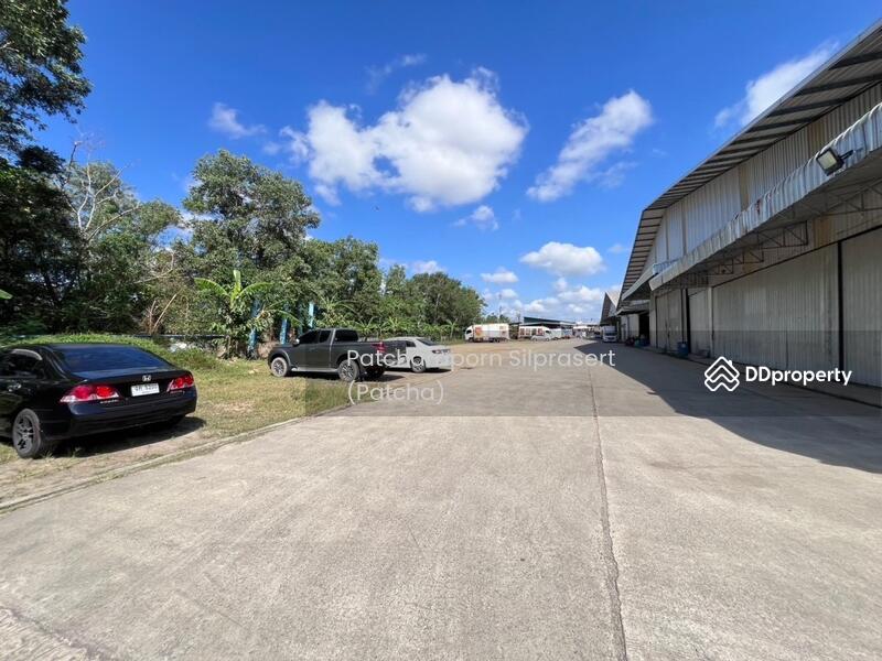 For Rent - Warehouse for rent, near the main road, Lopburi-Ramesuan Road, Hat Yai, Songkhla