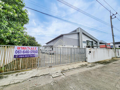 ขาย - โกดัง พร้อมสำนักงาน 2 ชั้น และห้องพักคนงาน ลาดหลุมแก้ว, ปทุมธานี