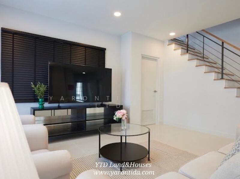 Centro Bangna, Samut Prakan, 111 Soi 3, Bang Kaeo, Bang Plee, Samut Prakan, 4 Bedrooms, 265 sqm, Single Detached House For Rent, by YTD Land&houses Real Estate Agency, 11619788 - DDproperty.com