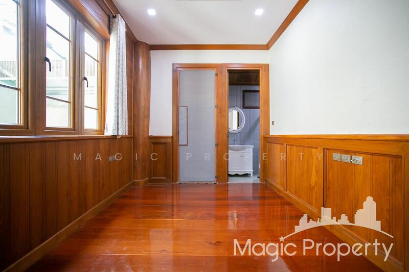 บ้านเดี่ยว วัฒนานิเวศน์ 5, Bangkok, Samsen Nok, Huai Khwang, Bangkok, 3 Bedrooms, 350 sqm, Single Detached House For Sale, by Magic Property, 11619861 - DDproperty.com