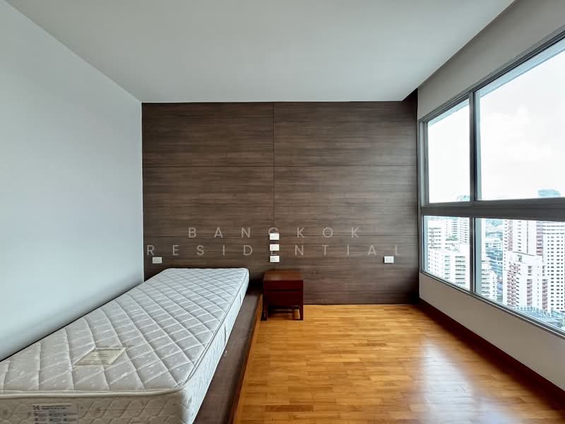 Chodtayakorn, Bangkok, Soi Sukhumvit 23, Khlongtoei Nua, Watthana, Bangkok, 4 Bedrooms, 270 sqm, Apartment For Rent, by Bangkok Residential, 11620268 - DDproperty.com