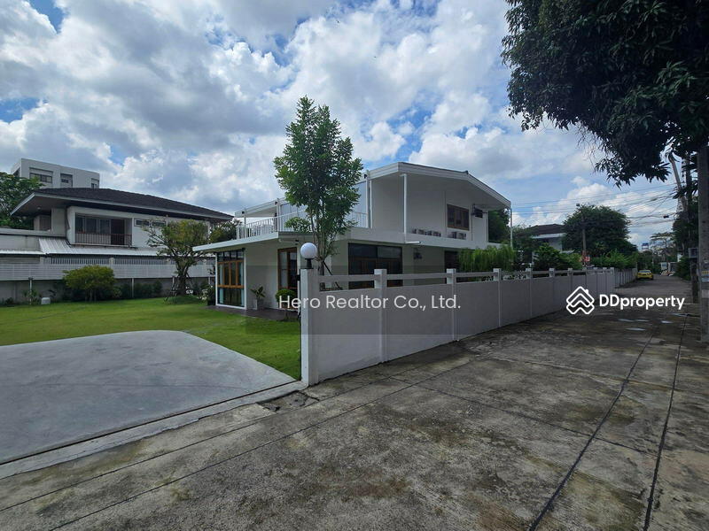 ให้เช่า - For Rent Bangkok Home Office Lat Phrao Chatuchak BRE22979, กรุงเทพ