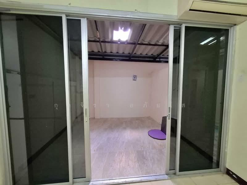 10900, กรุงเทพ, ลาดพร้าว, จันทรเกษม, จตุจักร, กรุงเทพ, 200 ตร.ม., ทาวน์เฮ้าส์ ให้เช่า, โดย กุลจิรา อภัยโส, 11621076 - DDproperty.com