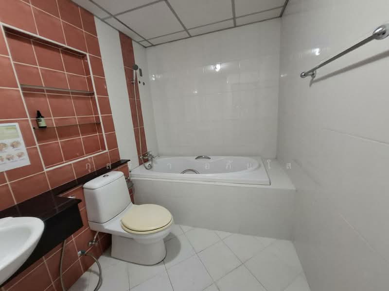 10900, กรุงเทพ, ลาดพร้าว, จันทรเกษม, จตุจักร, กรุงเทพ, 200 ตร.ม., ทาวน์เฮ้าส์ ให้เช่า, โดย กุลจิรา อภัยโส, 11621076 - DDproperty.com