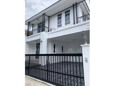 ขาย - Atoll Similan Reef On Nut – Romklao : เอโทล สิมิลัน รีฟ อ่อนนุช – ร่มเกล้า, กรุงเทพ