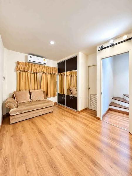 Baan Klang Muang Mengjai-Ladprao, Bangkok, 338 Prachauthit Road (Mengjai), Wang Thonglang, Bangkok, 3 Bedrooms, 180 sqm, Townhouse For Rent, by Khun Aranya, 11622637 - DDproperty.com