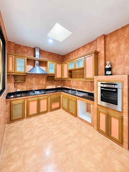 Baan Klang Muang Mengjai-Ladprao, Bangkok, 338 Prachauthit Road (Mengjai), Wang Thonglang, Bangkok, 3 Bedrooms, 180 sqm, Townhouse For Rent, by Khun Aranya, 11622637 - DDproperty.com