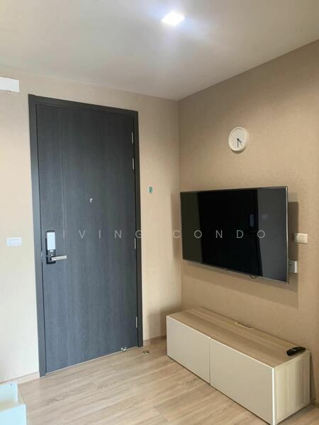 The Base Garden Rama 9, Bangkok, 18 Rama 9 Road, Hua Mak, Bang Kapi, Bangkok, 1 Bedroom, 33 sqm, Condo For Sale, by Living Condo, 11622809 - DDproperty.com