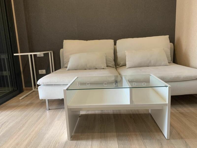 The Base Garden Rama 9, Bangkok, 18 Rama 9 Road, Hua Mak, Bang Kapi, Bangkok, 1 Bedroom, 33 sqm, Condo For Sale, by Living Condo, 11622809 - DDproperty.com