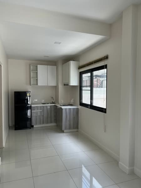 Villa Albero Rama 9, Bangkok, Krungthep Kreetha Road, Saphan Sung, Saphan Sung, Bangkok, 3 Bedrooms, 177 sqm, Townhouse For Rent, by เสาวลักษณ์ มิ้มทอง, 11623104 - DDproperty.com