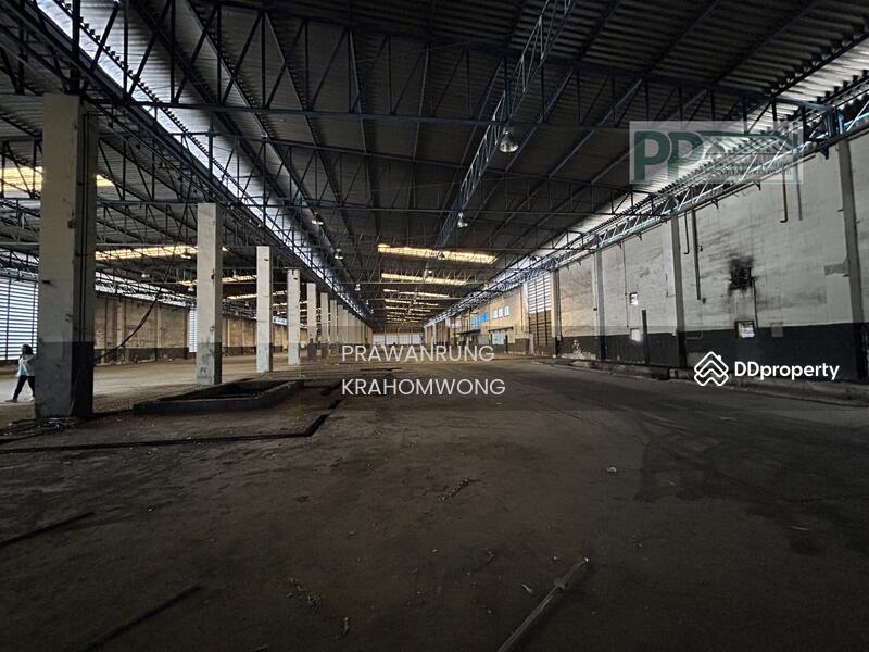 For Sale - ขายที่ดินโรงงาน/พร้อมสิ่งปลูกสร้าง ที่ดินขนาด 25ไร่ (พื้นที่สีม่วงลาย สามารถขอใบ รง.4 ได้ ), Rayong