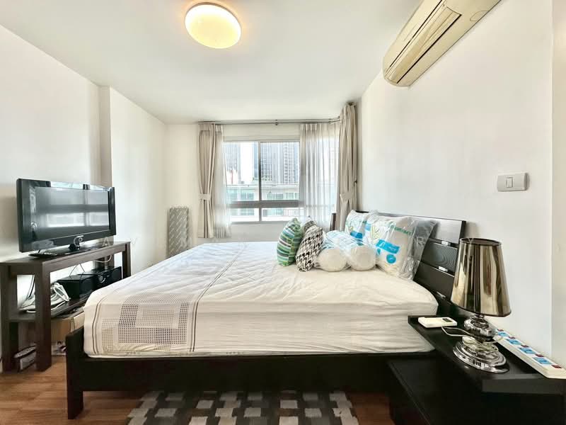 The Clover Thonglor Residence, Bangkok, Soi Sukhumvit 55, Khlong Tan Nua, Watthana, Bangkok, 1 Bedroom, 45 sqm, Condo For Rent, by Caveman Property, 11623949 - DDproperty.com