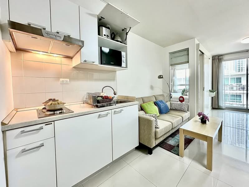 The Clover Thonglor Residence, Bangkok, Soi Sukhumvit 55, Khlong Tan Nua, Watthana, Bangkok, 1 Bedroom, 45 sqm, Condo For Rent, by Caveman Property, 11623949 - DDproperty.com