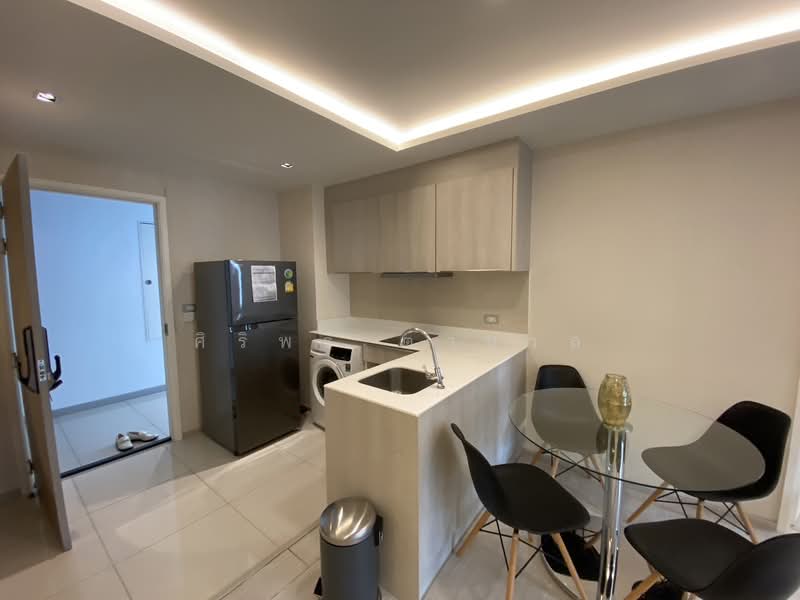 Vtara Sukhumvit 36, Bangkok, 118 Soi Saen Sabai, Phra Kanong, Khlong Toei, Bangkok, 2 Bedrooms, 65 sqm, Condo For Rent, by Siriporn Tanuan, 11624891 - DDproperty.com