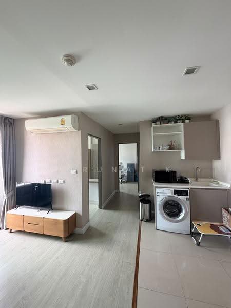 Metro Luxe Ratchada, Bangkok, 461 Ratchadaphisek Road, Din Daeng, Bangkok, 2 Bedrooms, 45 sqm, Condo For Rent, by Jarunat K, 11625023 - DDproperty.com