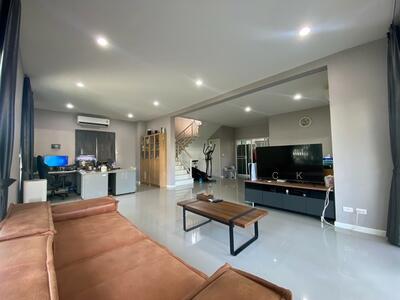 ขาย - The Plant Onnut-Motorway : เดอะ แพลนท์ อ่อนนุช-มอเตอร์เวย์, สมุทรปราการ