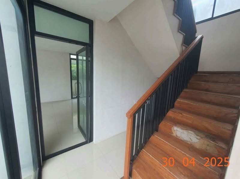 ขาย - ขวัญเวียงพราว, เชียงใหม่