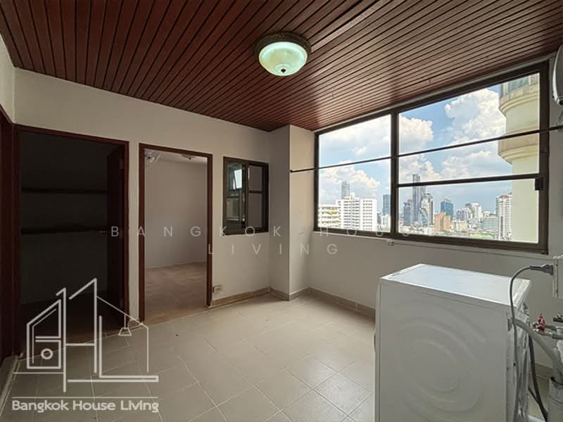 Charan Tower Residences by Aspira, Bangkok, 19 Soi Sukhumvit 43, Khlong Tan Nua, Watthana, Bangkok, 3 Bedrooms, 430 sqm, Condo For Rent, by Bangkok House Living, 11626031 - DDproperty.com