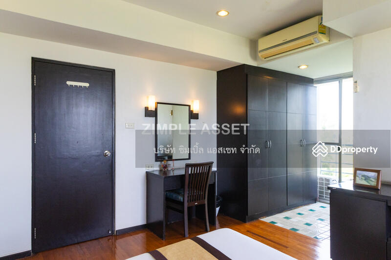Executive Suite Room |
