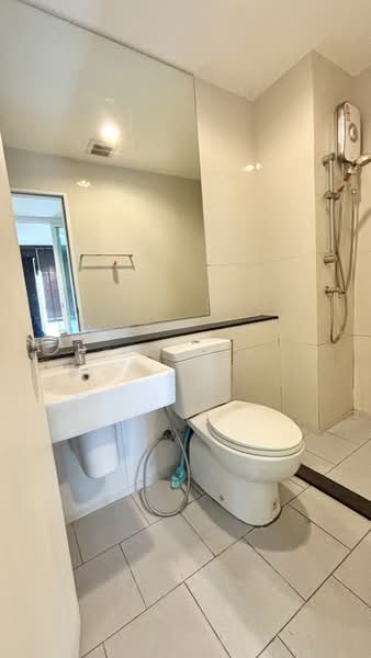 Aspire Erawan, Samut Prakan, Sukhumvit, Pak Nam, Muang Samut Prakarn, Samut Prakan, 2 Bedrooms, 36 sqm, Condo For Rent, by เชอ พร็อพ, 11628839 - DDproperty.com