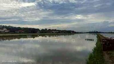 ขาย - ขายที่ดินลำลูกกาคลอง 9 เนื้อที่ 28 ไร่ 2 งาน 88 ตารางวา, ปทุมธานี