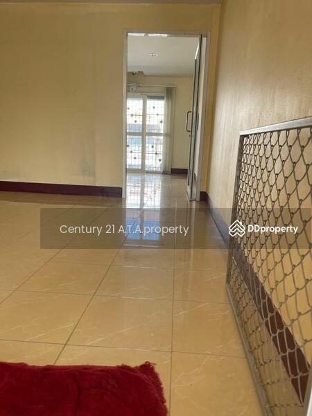 For Sale - 3-storey commercial building, Bang Saray, Sattahip, Chon Buri