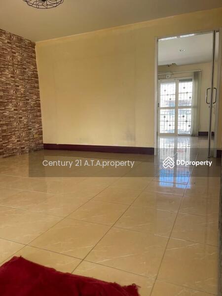For Sale - 3-storey commercial building, Bang Saray, Sattahip, Chon Buri