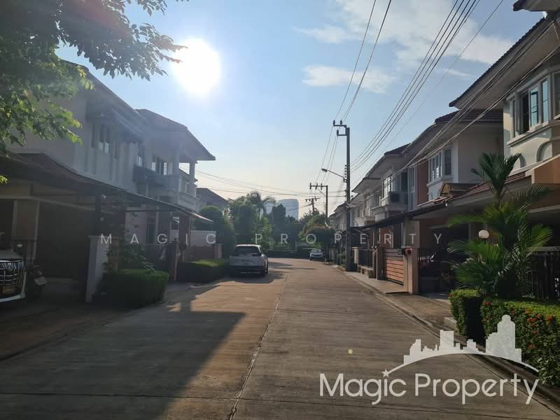 Moobaan Narawan, Bangkok, Soi Phatthanakan 44, Suan Luang, Bangkok, 3 Bedrooms, 250 sqm, Single Detached House For Rent, by Magic Property, 11630722 - DDproperty.com