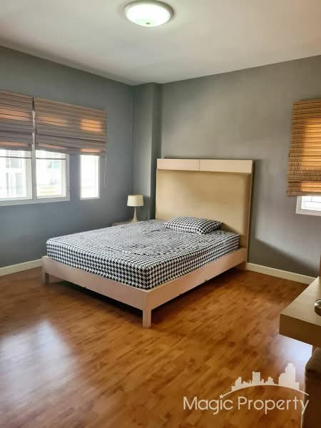 Moobaan Narawan, Bangkok, Soi Phatthanakan 44, Suan Luang, Bangkok, 3 Bedrooms, 250 sqm, Single Detached House For Rent, by Magic Property, 11630722 - DDproperty.com