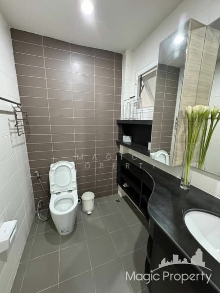 Moobaan Narawan, Bangkok, Soi Phatthanakan 44, Suan Luang, Bangkok, 3 Bedrooms, 250 sqm, Single Detached House For Rent, by Magic Property, 11630722 - DDproperty.com