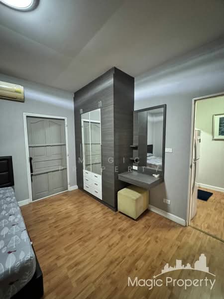 Moobaan Narawan, Bangkok, Soi Phatthanakan 44, Suan Luang, Bangkok, 3 Bedrooms, 250 sqm, Single Detached House For Rent, by Magic Property, 11630722 - DDproperty.com