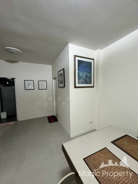 Moobaan Narawan, Bangkok, Soi Phatthanakan 44, Suan Luang, Bangkok, 3 Bedrooms, 250 sqm, Single Detached House For Rent, by Magic Property, 11630722 - DDproperty.com