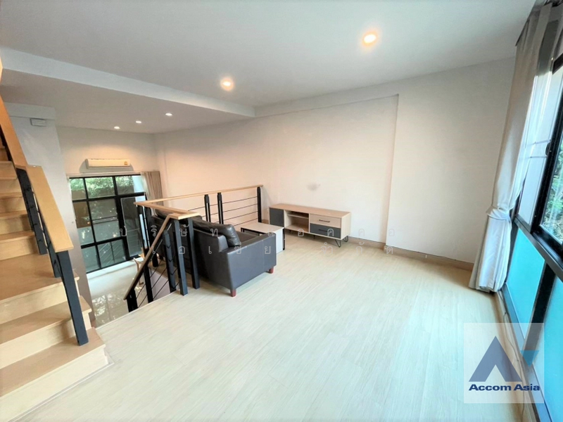 For Rent - 3 Bedrooms House for Rent in Sathorn, Bangkok