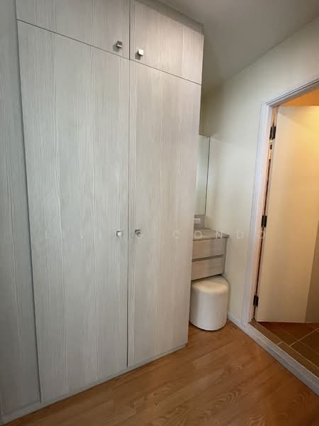 Lumpini Ville Ramkhamhaeng 60/2, Bangkok, 7 Soi Ramkhamhaeng 60/1, Ramkhamhaeng Road, Hua Mak, Bang Kapi, Bangkok, 1 Bedroom, 45 sqm, Condo For Rent, by Living Condo, 11633890 - DDproperty.com