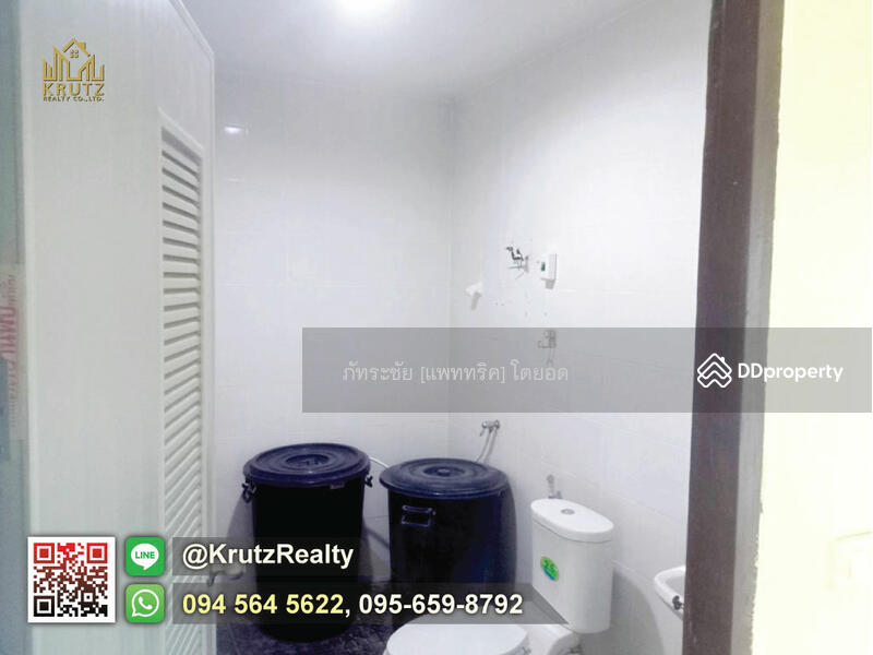 For Sale - Urgent sale, commercial building, 23.8 square wah, good condition, Tambon Thasabsao, Lamphun