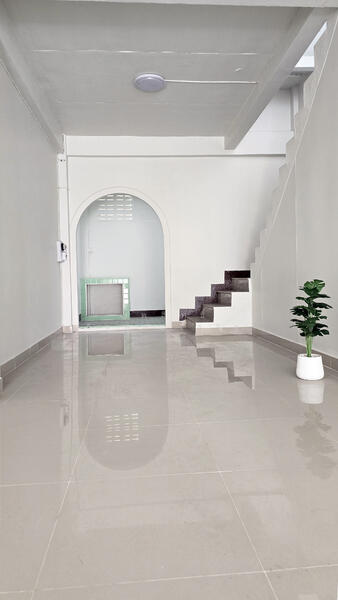 บันไดชั้น 2