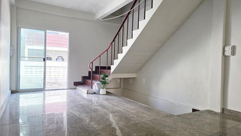 บันไดชั้น 3