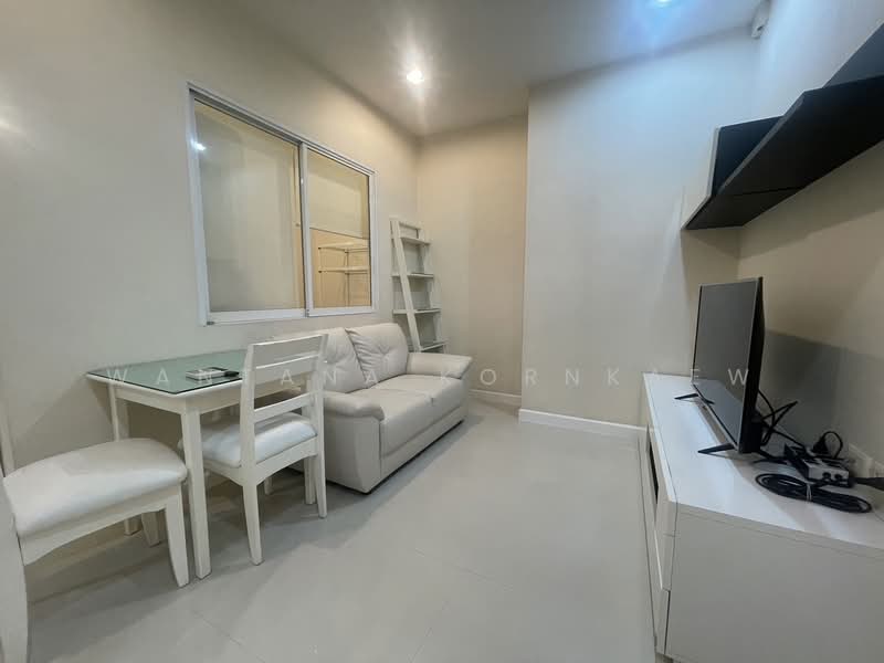 Q House Condo Sathorn, Bangkok, Thonburi Road, Khlong Ton Sai, Khlong San, Bangkok, 1 Bedroom, 35 sqm, Condo For Rent, by Wantana Kornkaew, 11634761 - DDproperty.com