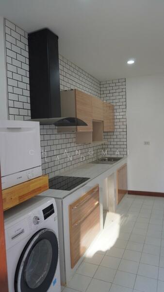 Town home For Rent near Maharaj Nakorn Chiang Mai Hospital, Chiang Mai, Su Thep, Muang Chiang Mai, Chiang Mai, 3 Bedrooms, 150 sqm, Townhouse For Rent, by คุณ ธีรชาติ, 11634945 - DDproperty.com