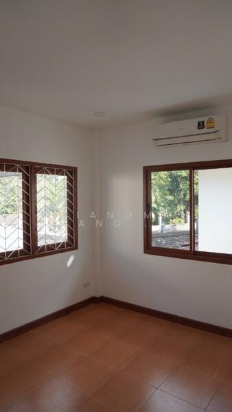 ให้เช่าทาวน์โฮม 2ชั้น ย่าน ใกล้ รพ.สวนดอก เชียงใหม่, เชียงใหม่, สุเทพ, เมืองเชียงใหม่, เชียงใหม่, 150 ตร.ม., ทาวน์เฮ้าส์ ให้เช่า, โดย คุณ ธีรชาติ, 11634945 - DDproperty.com