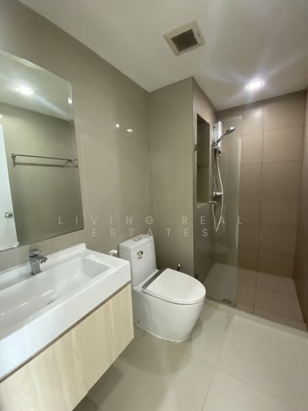 Rich Park @ Triple Station : ริช พาร์ค แอท ทริปเปิ้ล สเตชั่น, กรุงเทพ, 591 ถนนศรีนครินทร์, สวนหลวง, สวนหลวง, กรุงเทพ, 30 ตร.ม., คอนโด ให้เช่า, โดย Living Real Estates, 11635224 - DDproperty.com