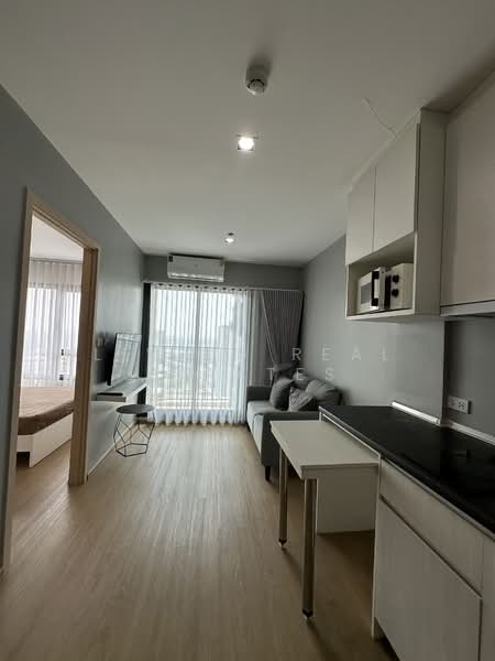 Rich Park @ Triple Station, Bangkok, 591 Srinakarin Road, Suan Luang, Suan Luang, Bangkok, 1 Bedroom, 29 sqm, Condo For Rent, by Living Real Estates, 11635224 - DDproperty.com