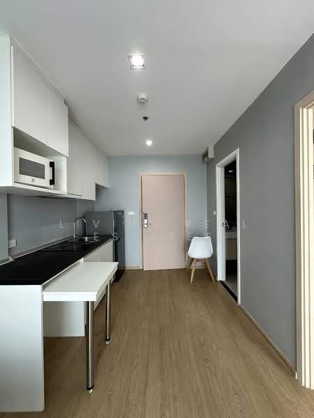 Rich Park @ Triple Station, Bangkok, 591 Srinakarin Road, Suan Luang, Suan Luang, Bangkok, 1 Bedroom, 29 sqm, Condo For Rent, by Living Real Estates, 11635224 - DDproperty.com
