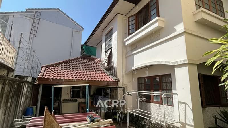 Pool Villa Renovation Building for Sale Chiang Mai, Chiang Mai, Sri Phum, Muang Chiang Mai, Chiang Mai, 10+ Bedrooms, 500 sqm, Apartment For Sale, by สุภัทร สังขมณี, 11635547 - DDproperty.com