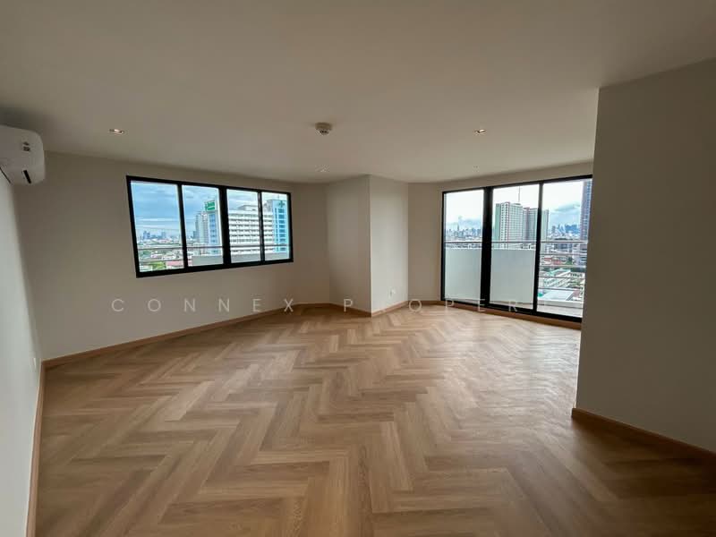 Floraville Condominium, bangkok, 51 Pattanakarn, Suan Luang, Bangkok, 2 Bedrooms, 121 sqm, Condo For Sale, by Connex Property, 11636126 - DDproperty.com